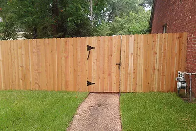 Residential fencing company in Tomball.